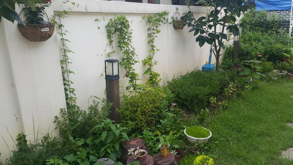 Jeonju Nostalgic Home Екстер'єр фото